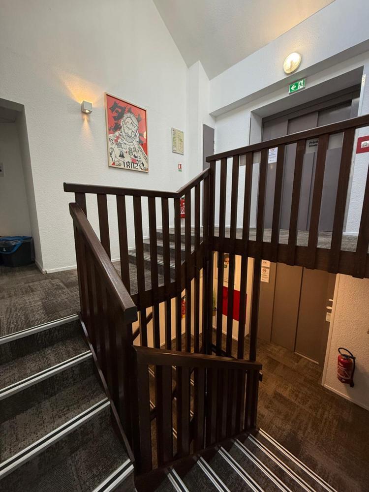 Brit Hotel Besancon L'Horloge Екстериор снимка
